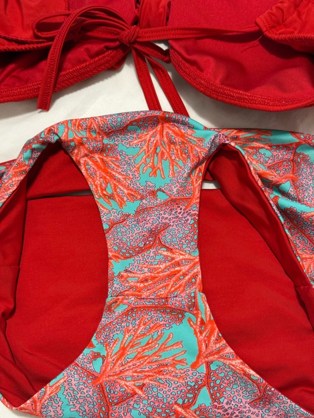 Red Ruffle Shoulder High-Waist Bikini Set - Picture 5 of 5